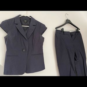 Ann Taylor blue pinstriped short sleeve pant suit